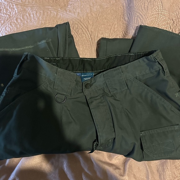 Propper Dark Green Women's Pants - Picture 1 of 1